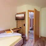 شقة Appartementhaus Arbiskogelblick *